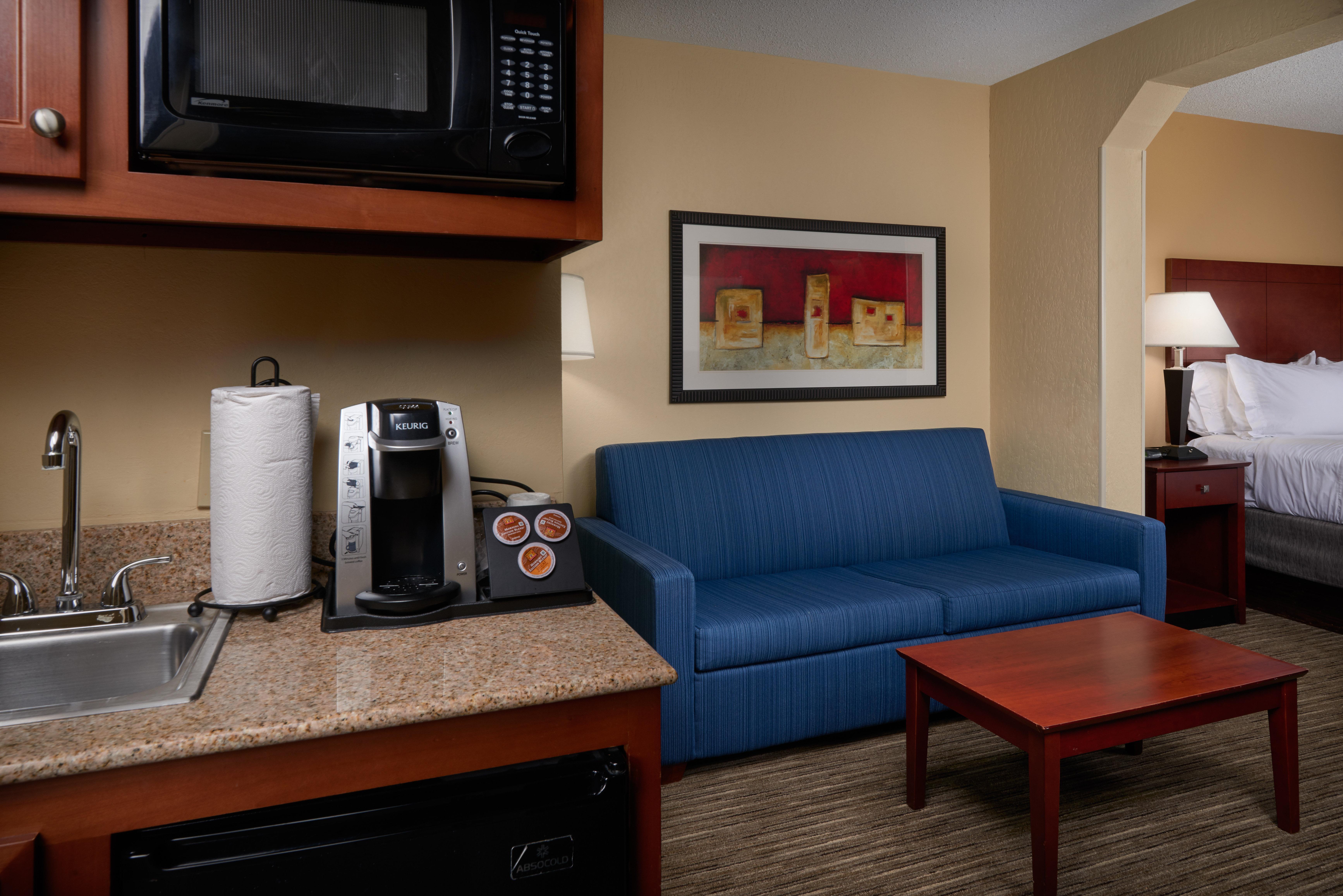 Holiday Inn Express Hotel & Suites Anniston/Oxford By Ihg Exterior foto